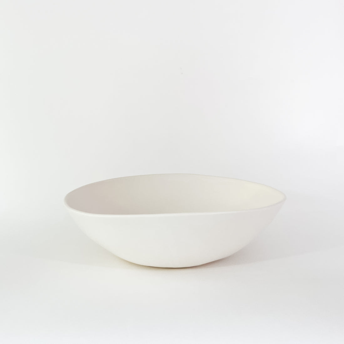  Matte White Round Bowl - KM Home
